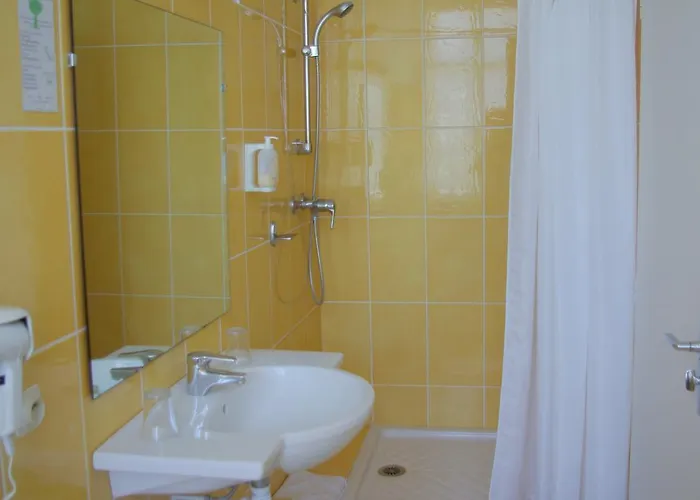 De L'europe Hotel 3*