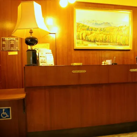 De L'europe Лурд